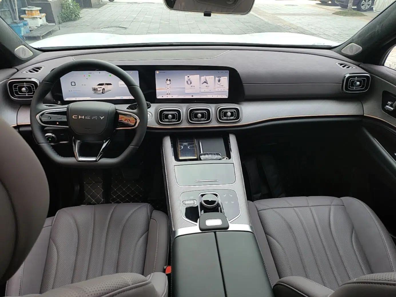 Chery Tiggo 9 2025 2.0T Automatic All-Wheel Drive Luxury Edition 5 Seats — миниатюра 12