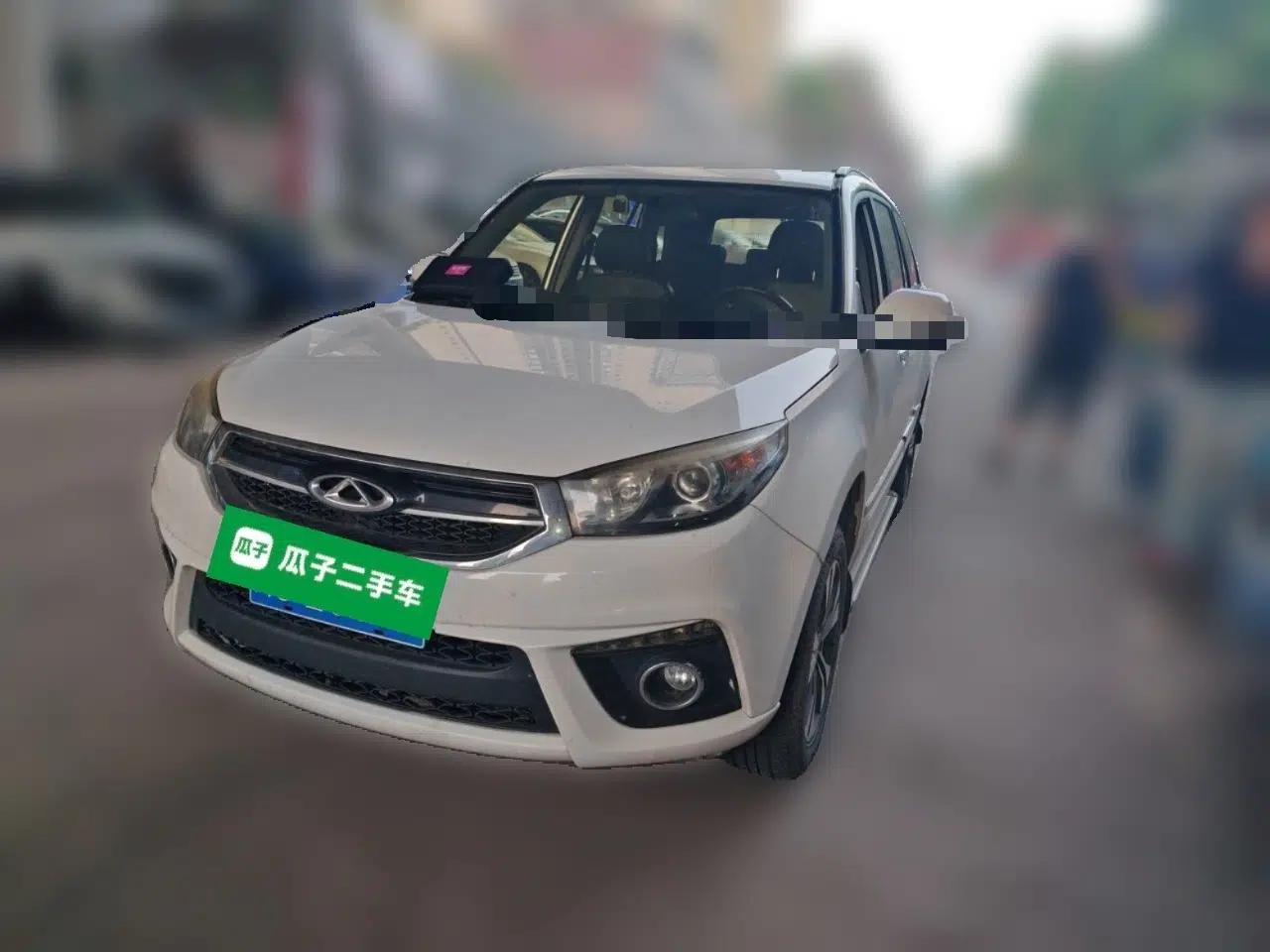 Chery Tiggo 3 2015 1.6L CVT ZhiShang Sport Edition — миниатюра 1