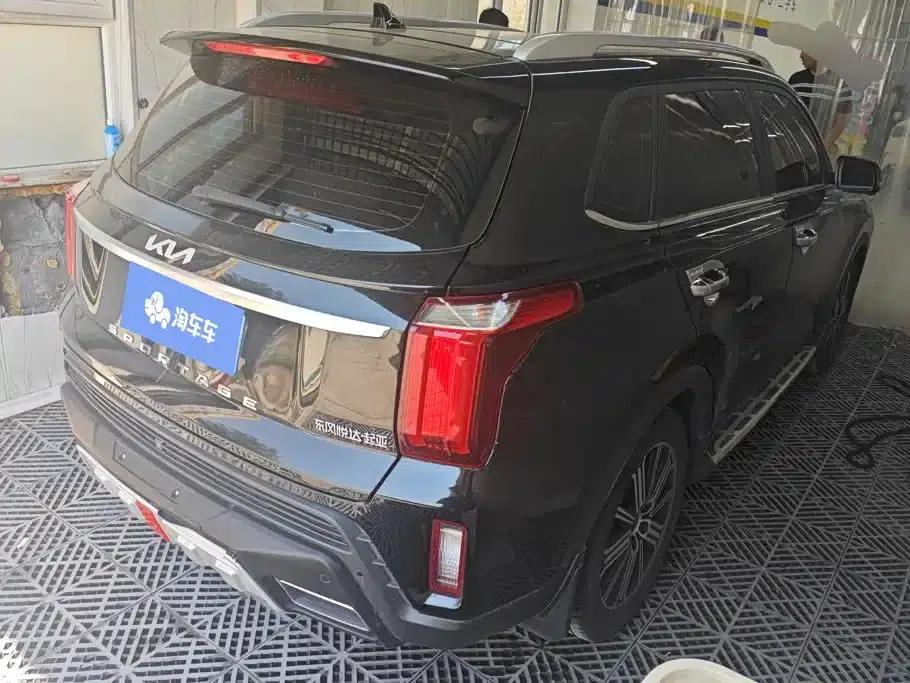 2021 Kia Sportage Ace 2.0L Premium Edition — миниатюра 3