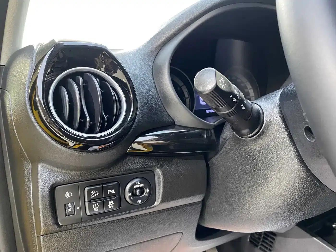Kia K3 2021 1.4L CVT Enjoy Sunroof Edition — миниатюра 8