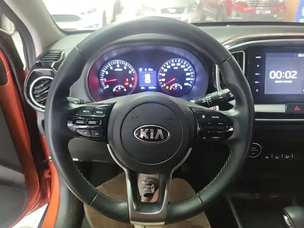 Kia K3 2021 1.4L CVT Enjoy Sunroof Edition — миниатюра 11