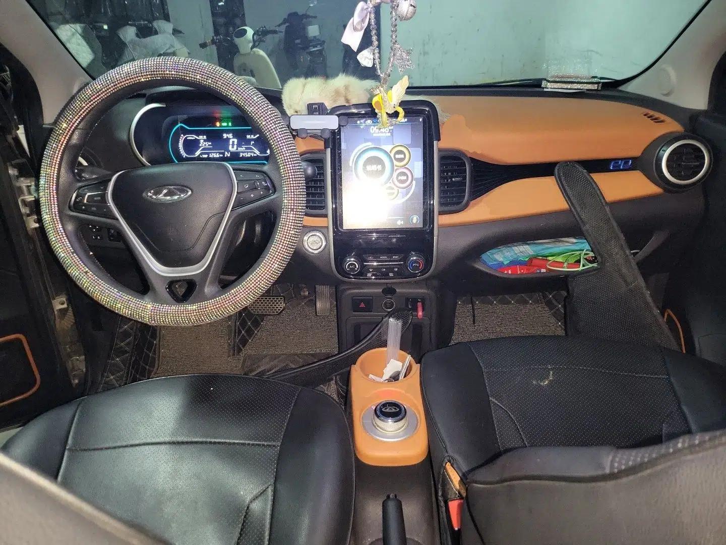 Chery QQ Little Ant 2018 400 4-Seater Smart Edition — миниатюра 9