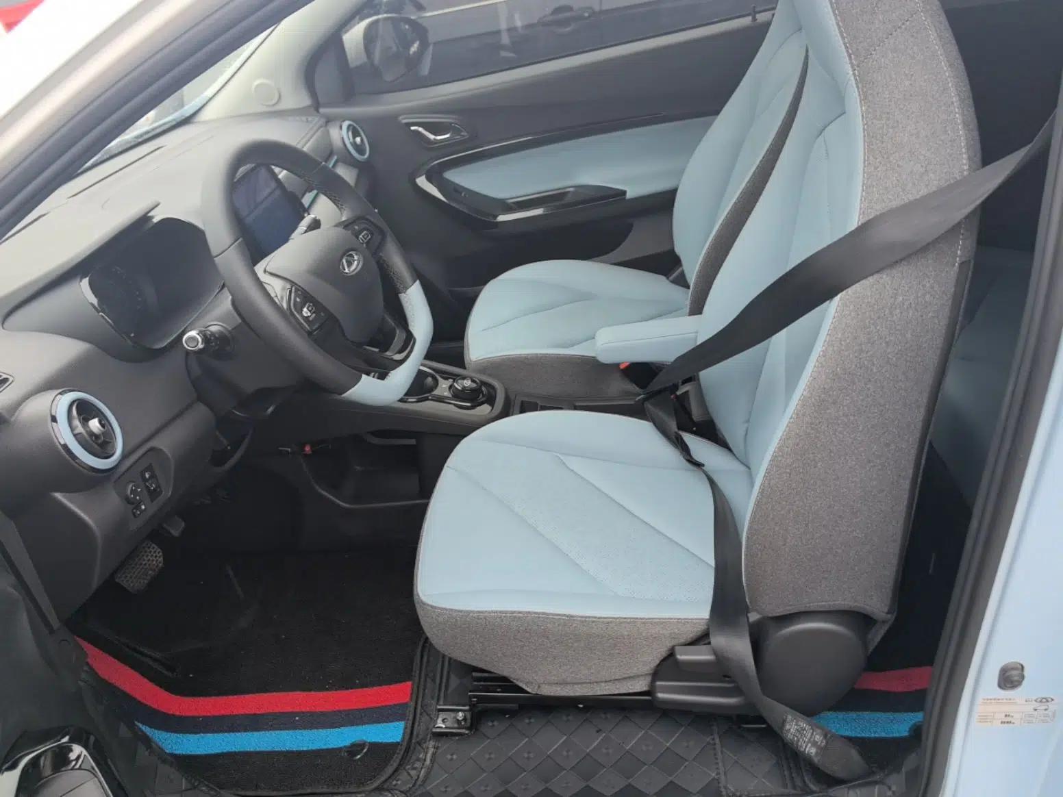 Chery QQ Little Ant 2023 251km True Love Edition Lithium Iron Phosphate — миниатюра 17