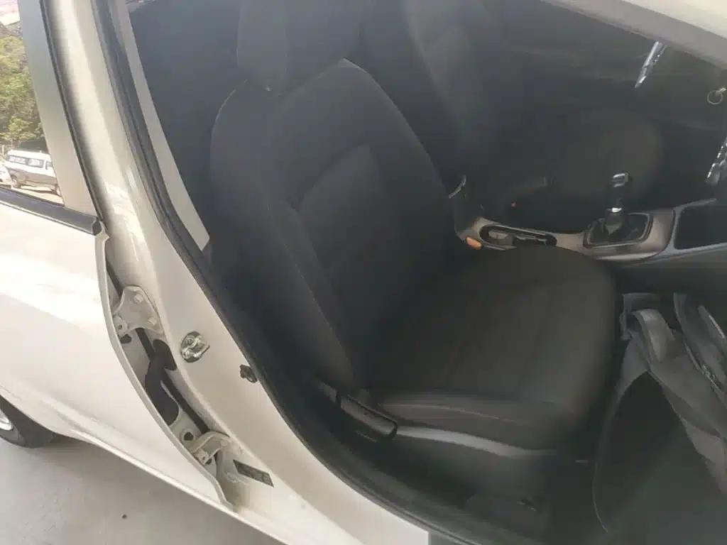 Kia K3S 2014 1.6L Manual GL — миниатюра 25