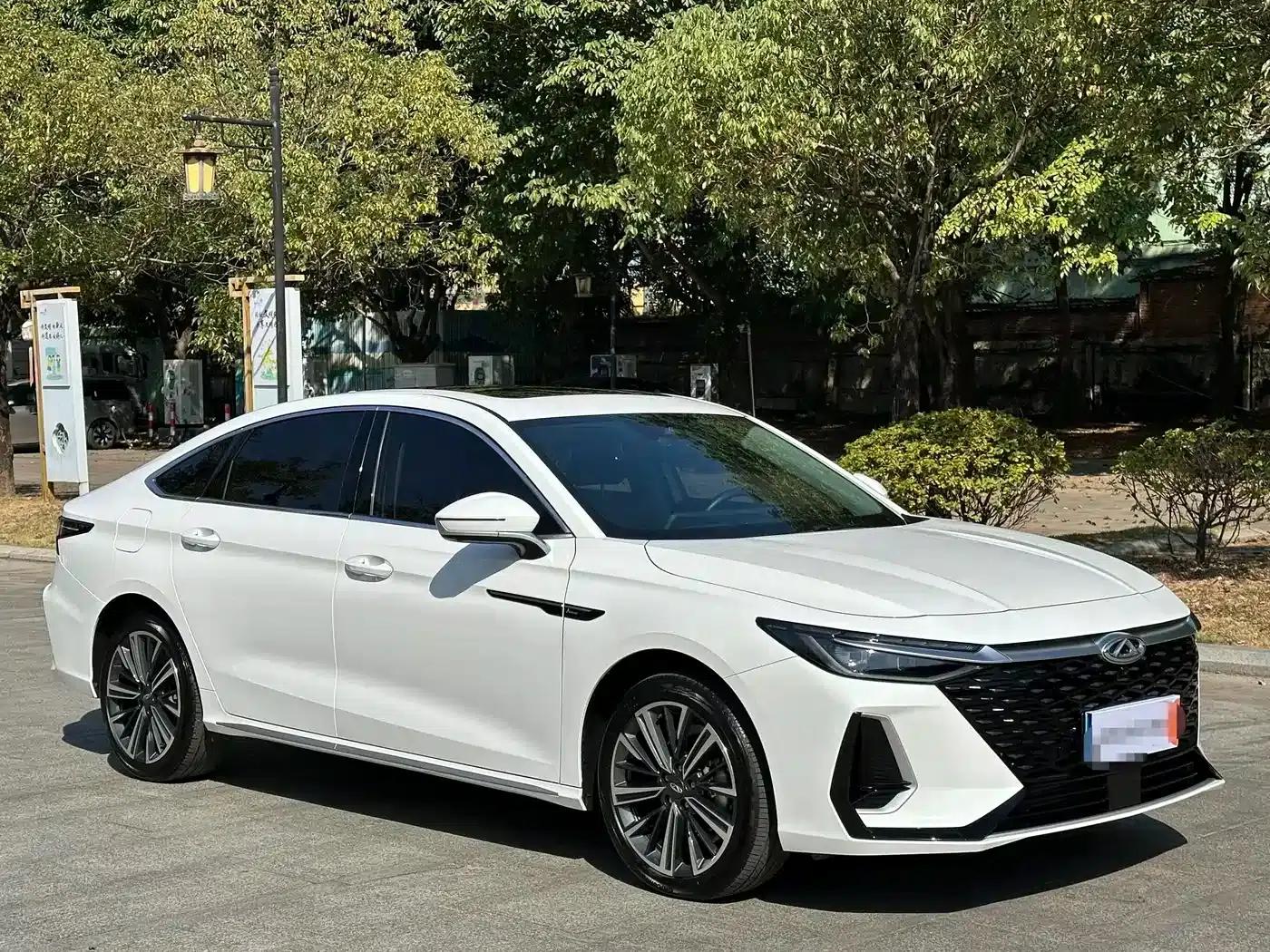 Chery Arrizo 8 2023 1.6T DCT Elegance — миниатюра 3