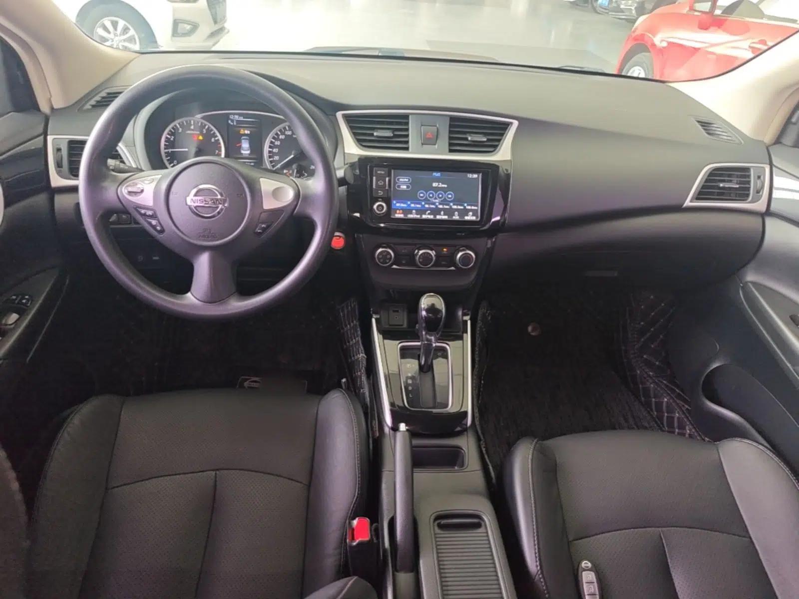 Nissan Sylphy 2016 1.6XV CVT ZhiZun Edition — миниатюра 12