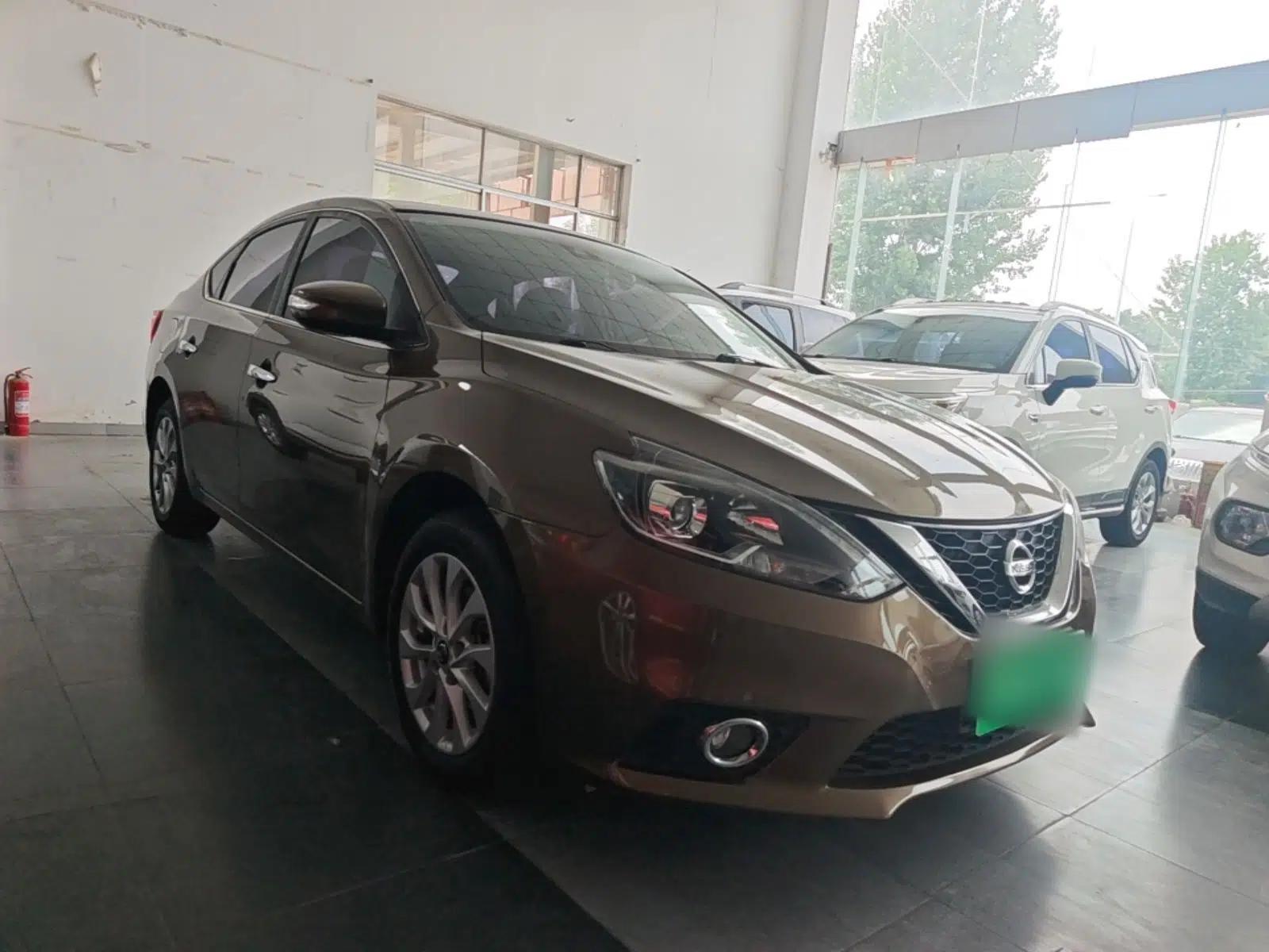 Nissan Sylphy 2016 1.6XV CVT ZhiZun Edition — миниатюра 3