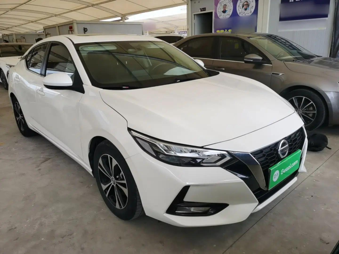 Nissan Sylphy 2021 1.6L XL CVT Enjoyment Edition — миниатюра 3