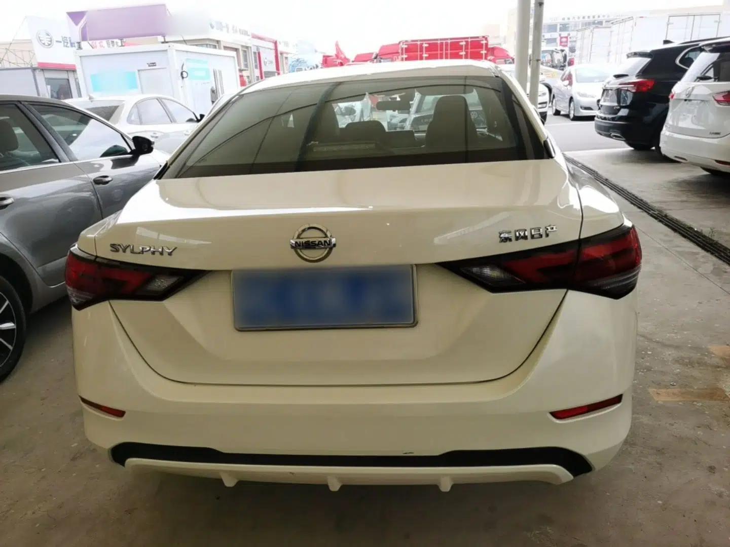Nissan Sylphy 2021 1.6L XL CVT Enjoyment Edition — миниатюра 5