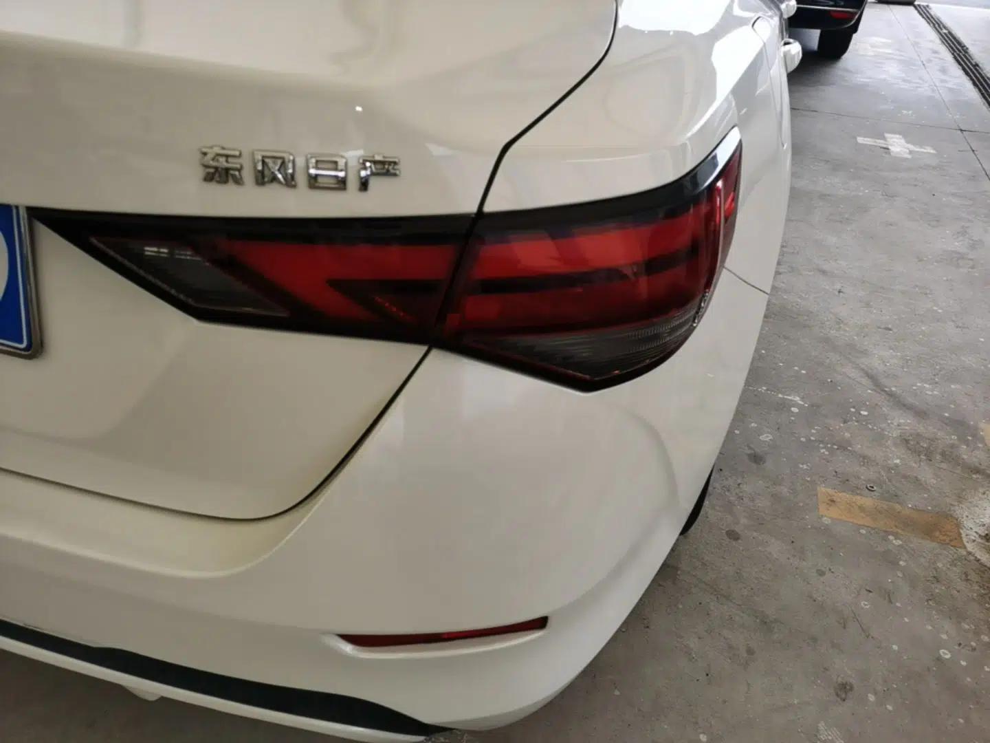 Nissan Sylphy 2021 1.6L XL CVT Enjoyment Edition — миниатюра 9