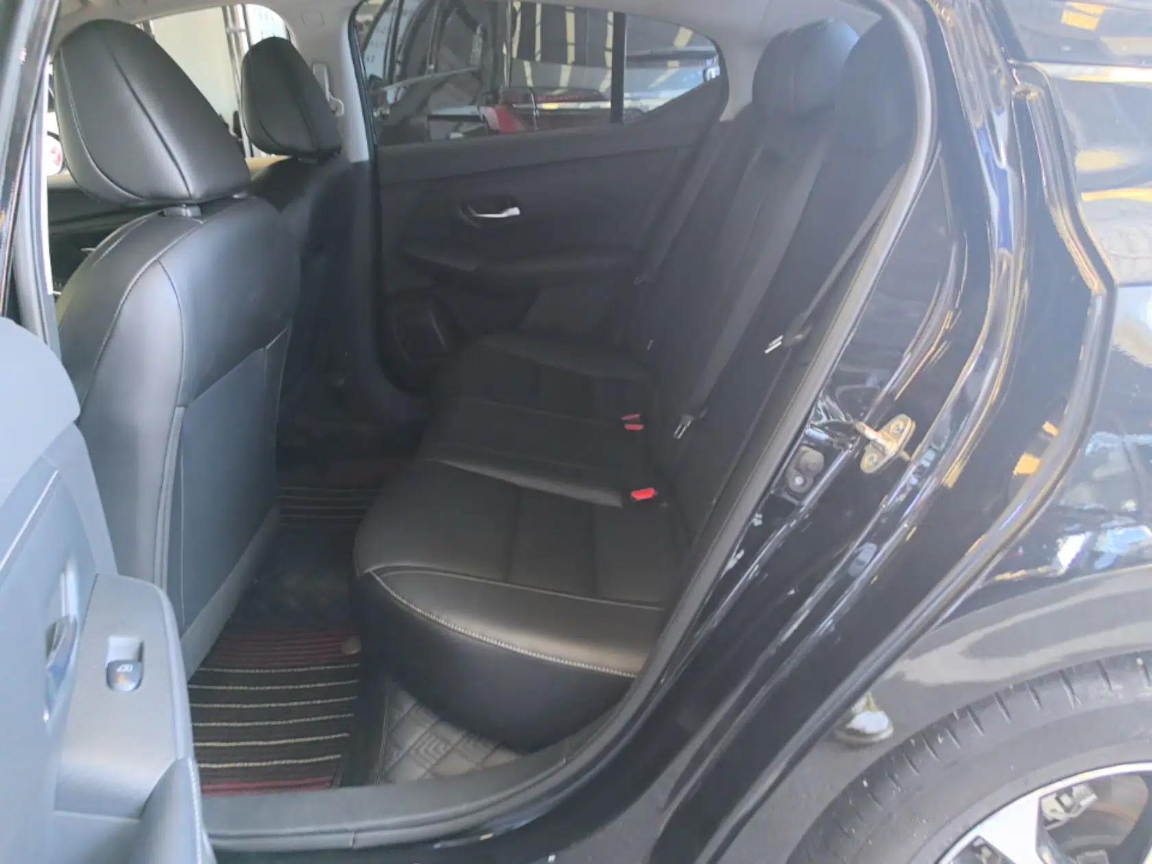 Nissan Sylphy 2023 1.6L CVT Enjoyment Edition — миниатюра 25