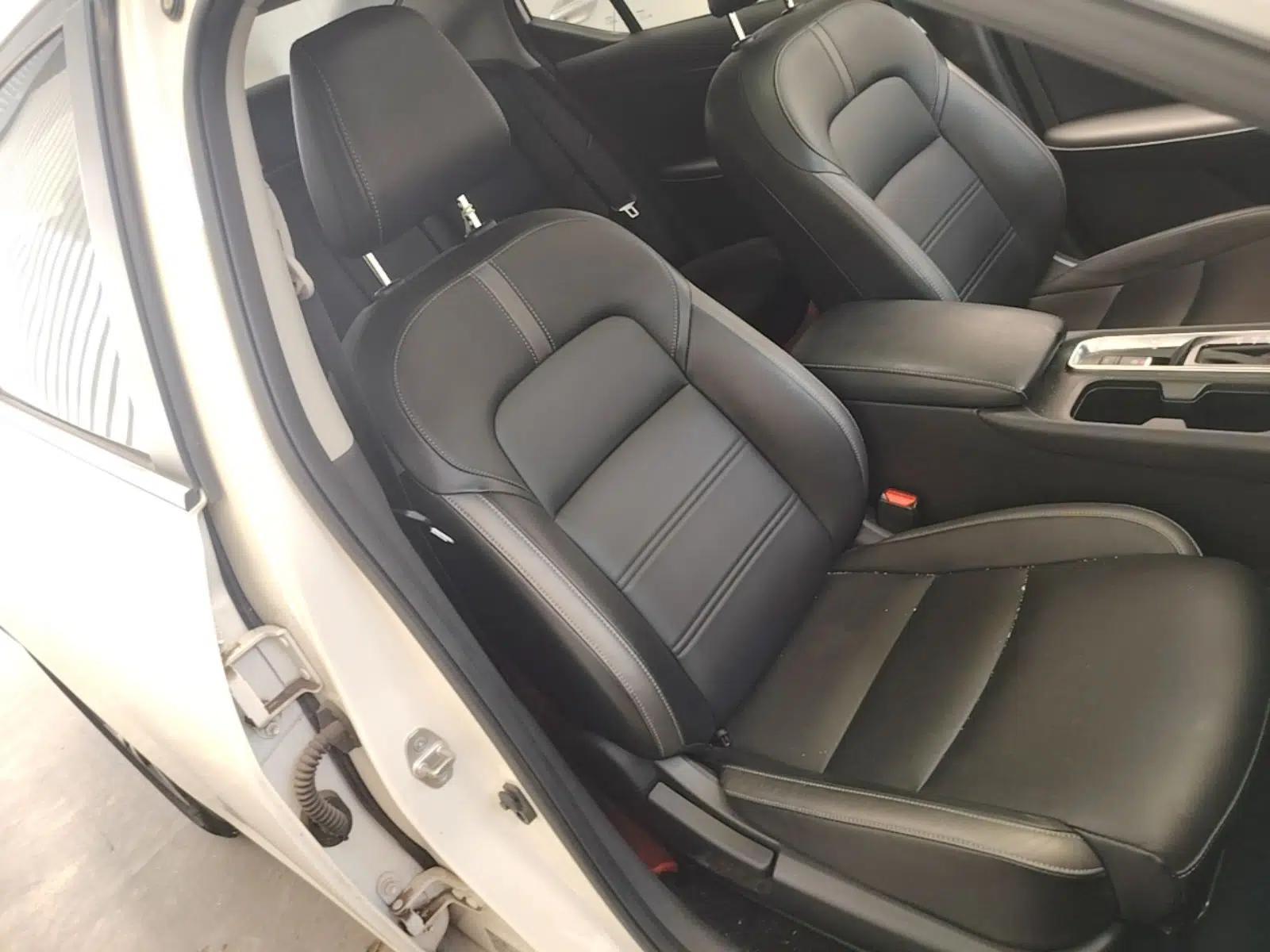 Nissan Sylphy 2022 1.6L XL CVT Enjoyment Edition — миниатюра 19