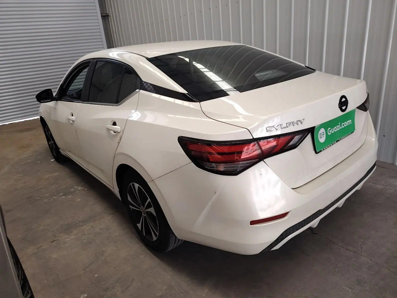 Nissan Sylphy 2022 1.6L XL CVT Enjoyment Edition — миниатюра 4