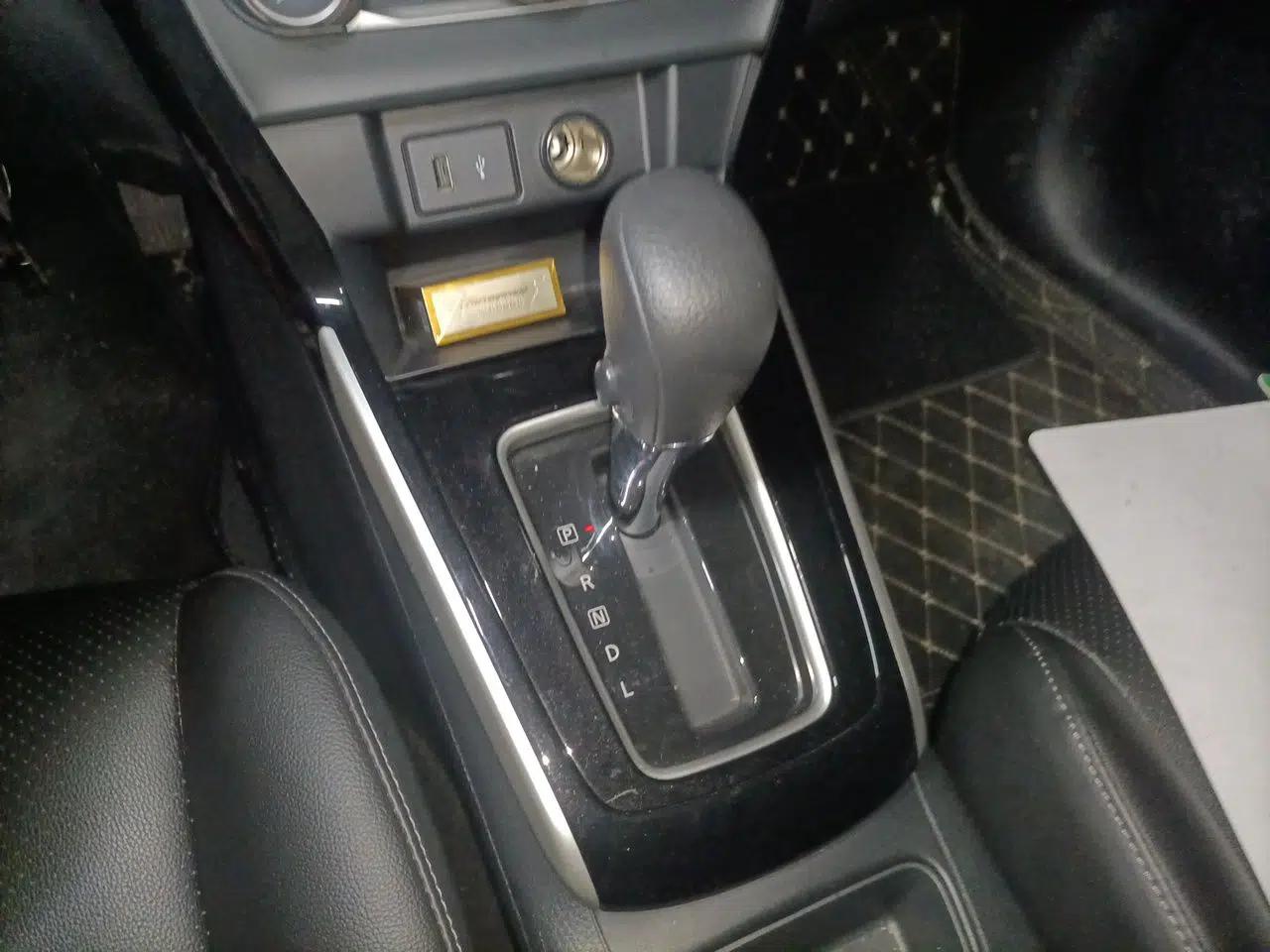 Nissan Sylphy 2021 Classic 1.6XL CVT Luxury Edition — миниатюра 14