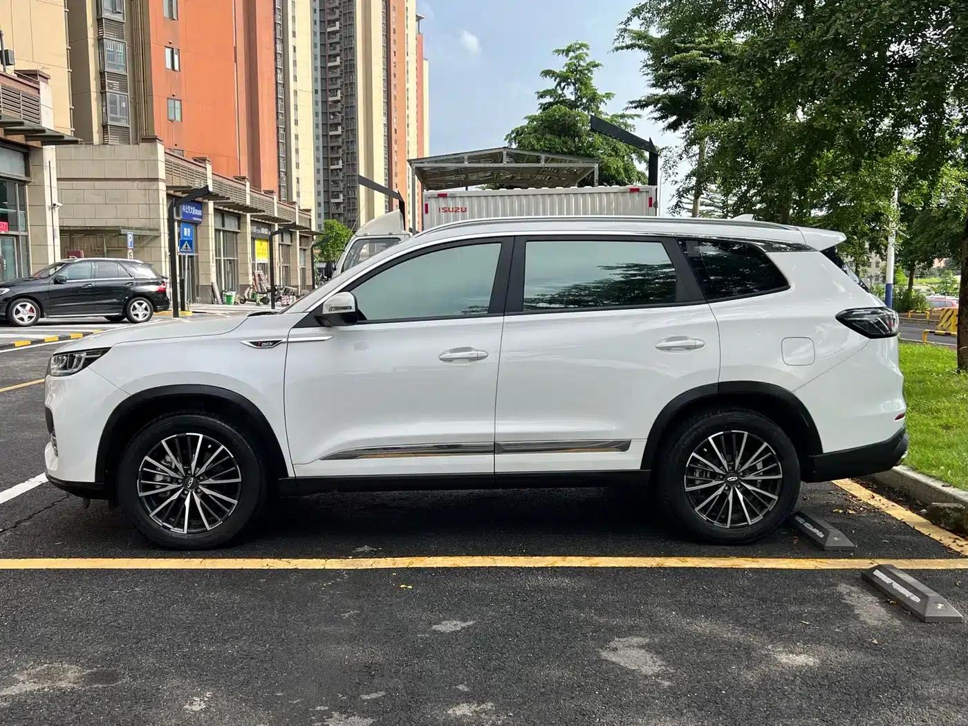Chery Tiggo 8 PLUS 2022 Kunpeng Edition 390TGDI DCT Luxury Edition — миниатюра 4
