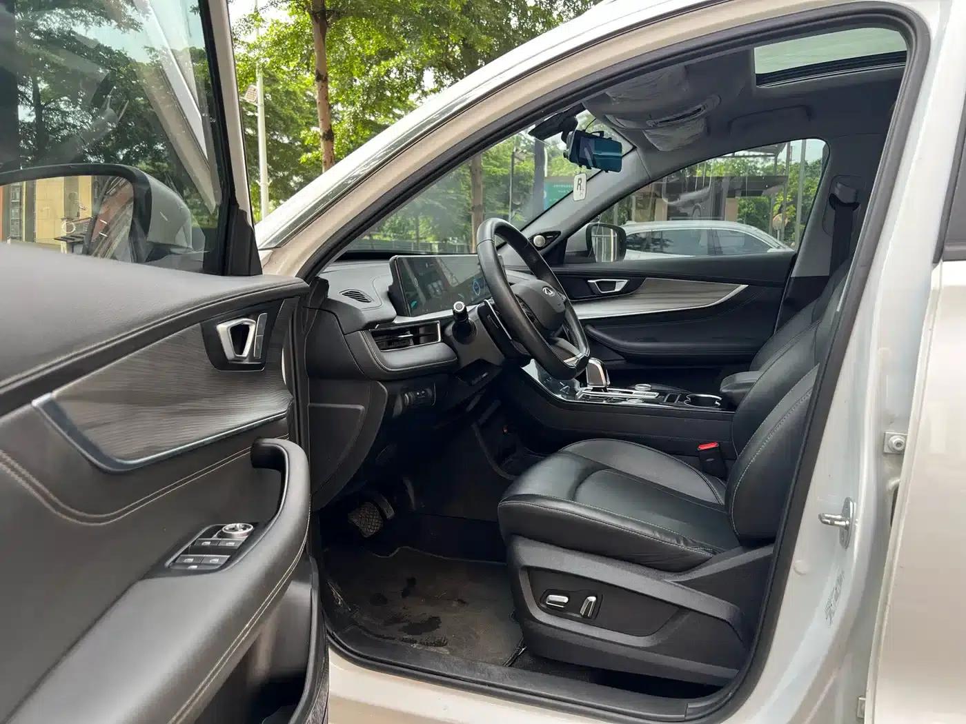 Chery Tiggo 8 PLUS 2022 Kunpeng Edition 390TGDI DCT Luxury Edition — миниатюра 10