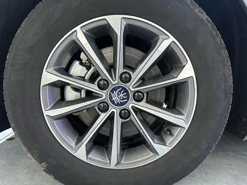 Qin PLUS DM 2024 Glory Edition DM-i 55KM Leading Model — миниатюра 4