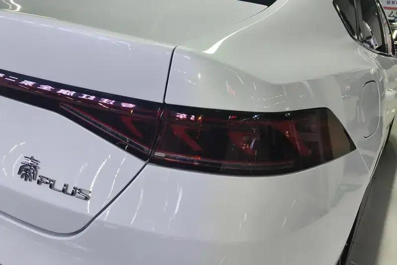 Qin PLUS DM 2023 DM-i Champion Edition 55KM Leading Model — миниатюра 5