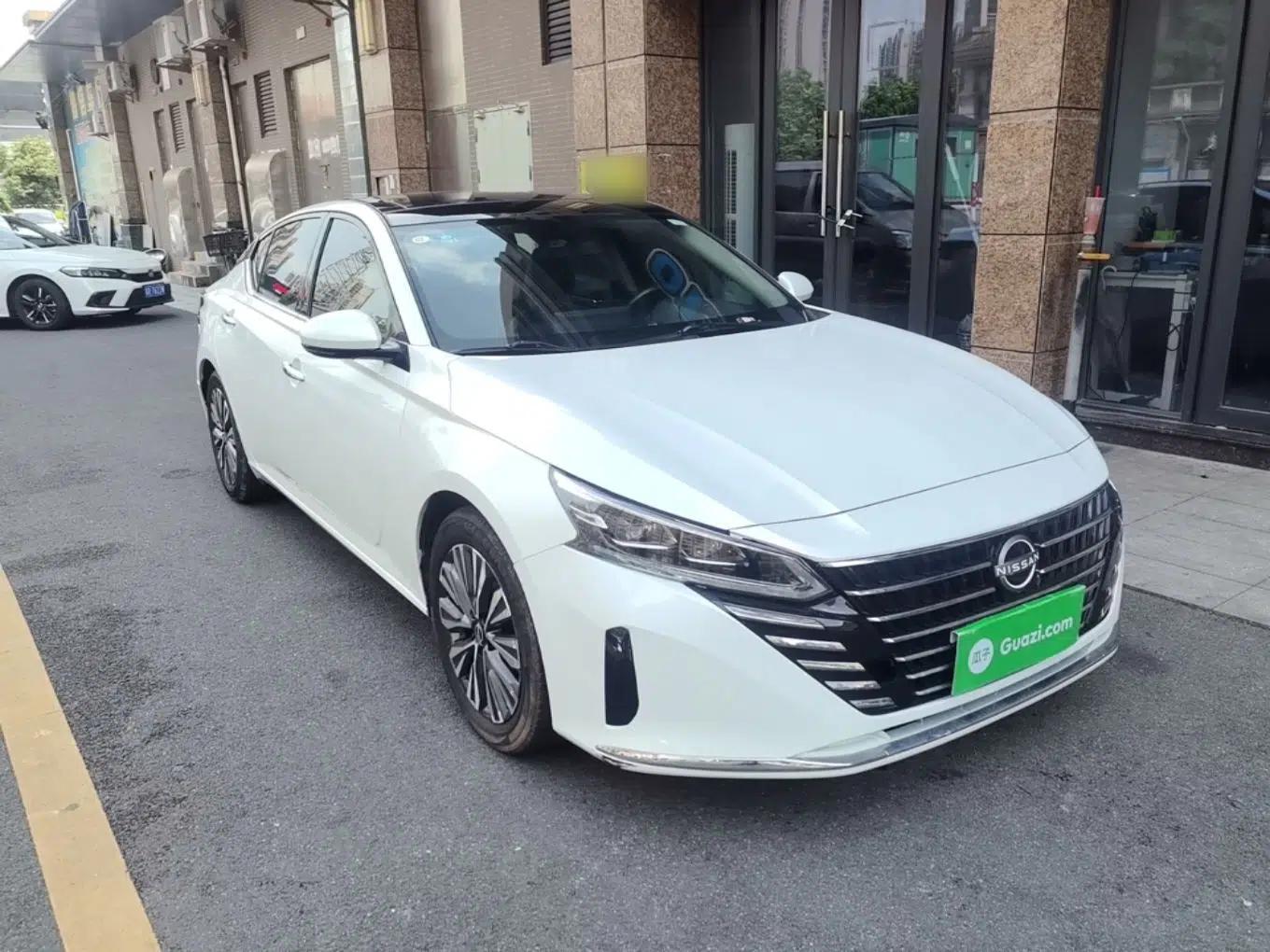 Nissan Teana 2022 2.0L XL-TLS Enjoyment Edition — миниатюра 3