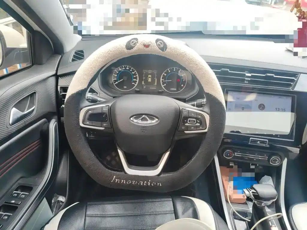Chery Tiggo 3x 2023 1.5L CVT Fashion Edition — миниатюра 3