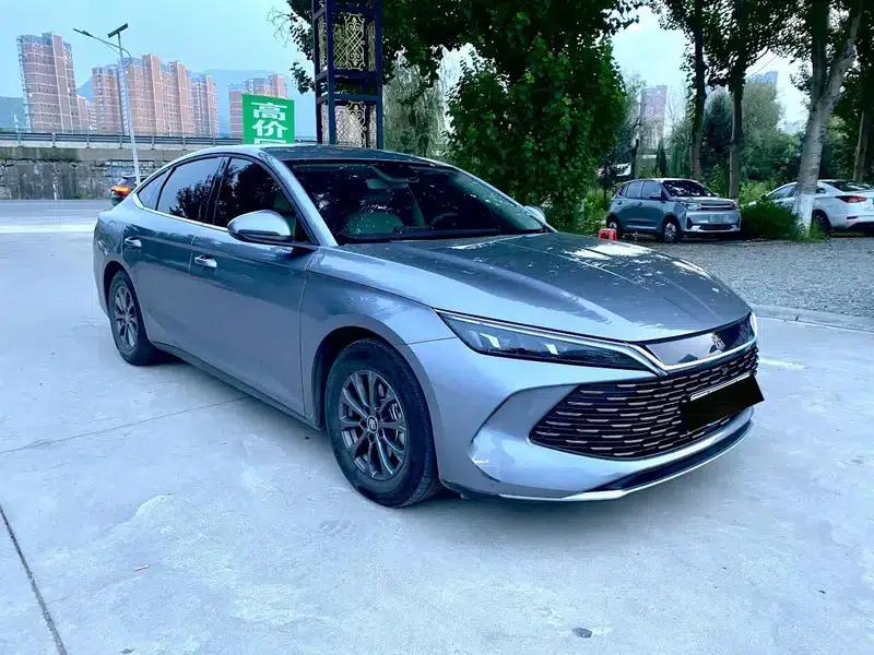 Qin L DM 2024 DM-i 80KM Leading Edition — миниатюра 3