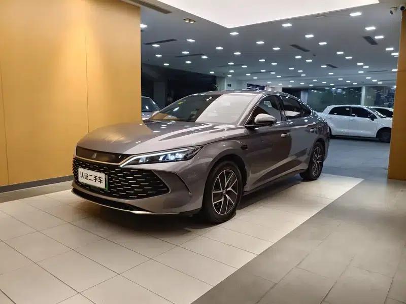 Qin L DM 2025 Smart Driving Edition DM-i 120KM Superior Model — миниатюра 1