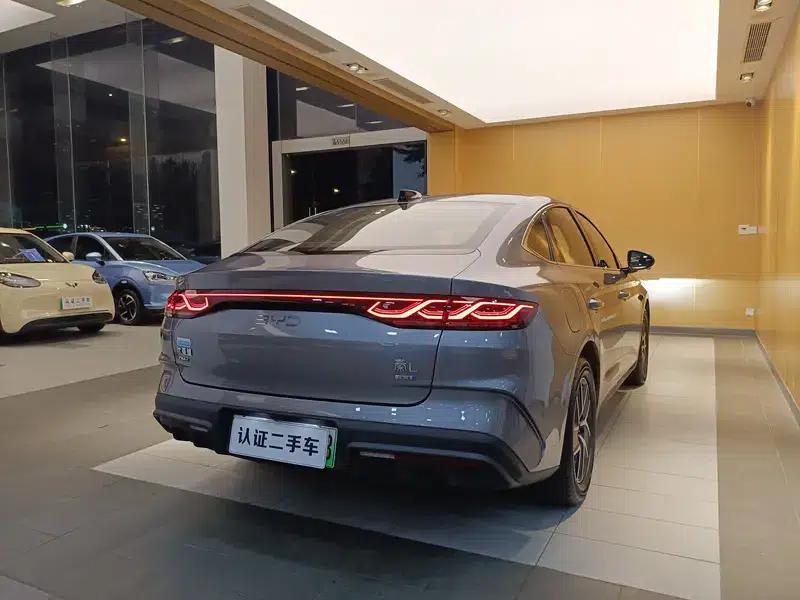 Qin L DM 2025 Smart Driving Edition DM-i 120KM Superior Model — миниатюра 7