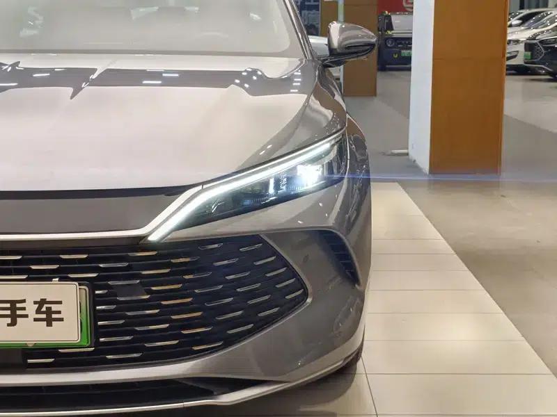 Qin L DM 2025 Smart Driving Edition DM-i 120KM Superior Model — миниатюра 8