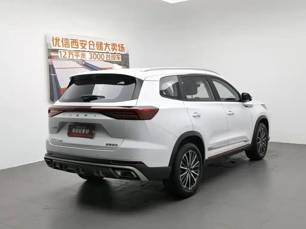 Chery Tiggo 8 PRO 2022 290T 2WD Sky Edition 7-Seater — миниатюра 2
