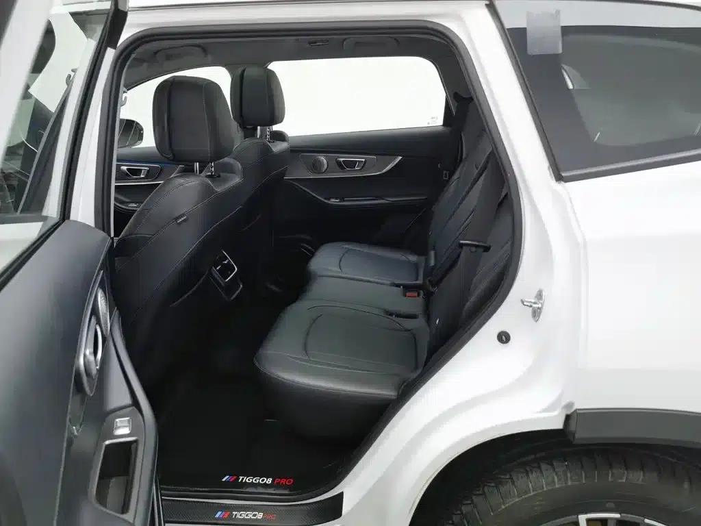 Chery Tiggo 8 PRO 2022 290T 2WD Sky Edition 7-Seater — миниатюра 15