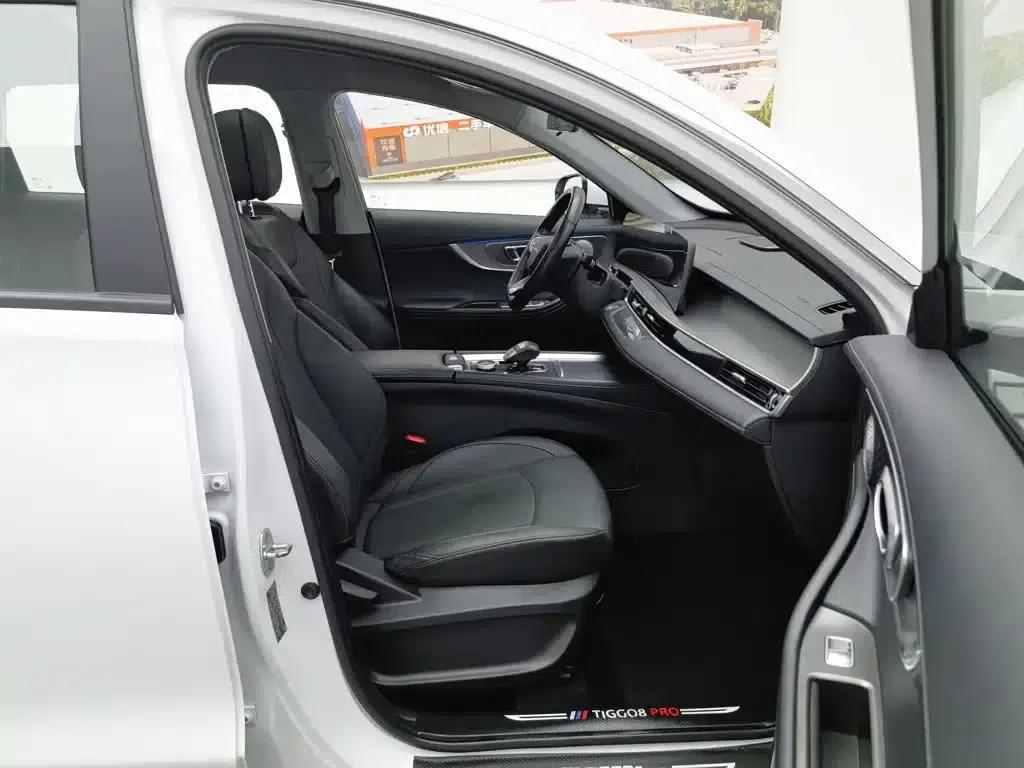 Chery Tiggo 8 PRO 2022 290T 2WD Sky Edition 7-Seater — миниатюра 23