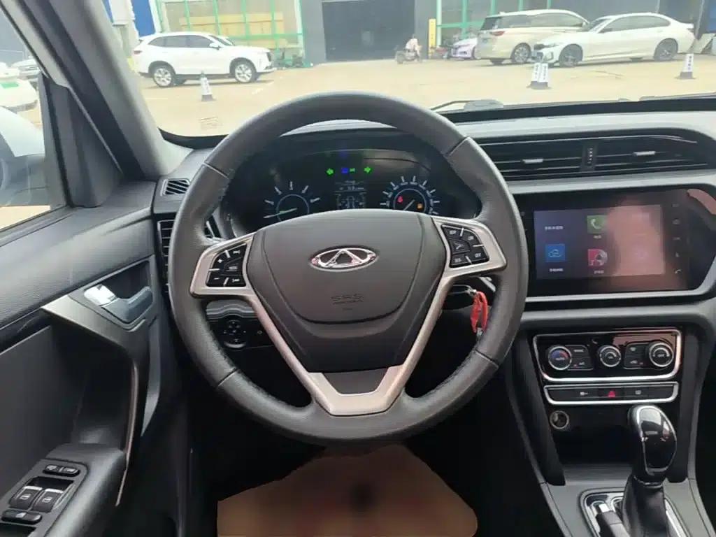 Chery Tiggo 3 2016 1.6L CVT Smart Edition — миниатюра 11