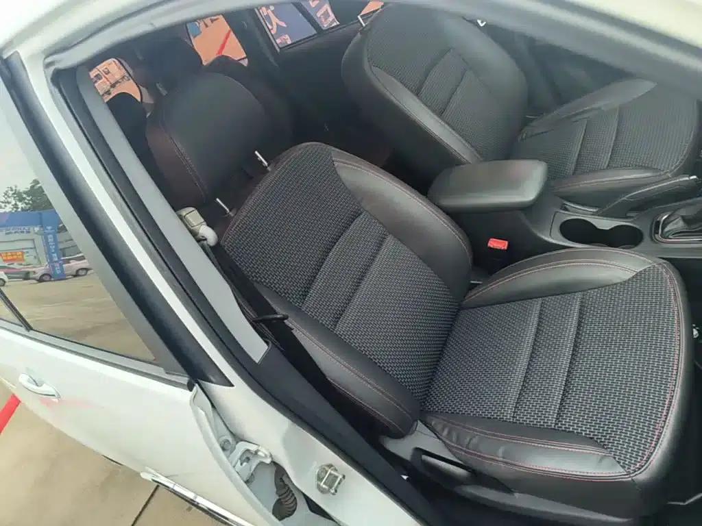 Chery Tiggo 3 2016 1.6L CVT Smart Edition — миниатюра 25