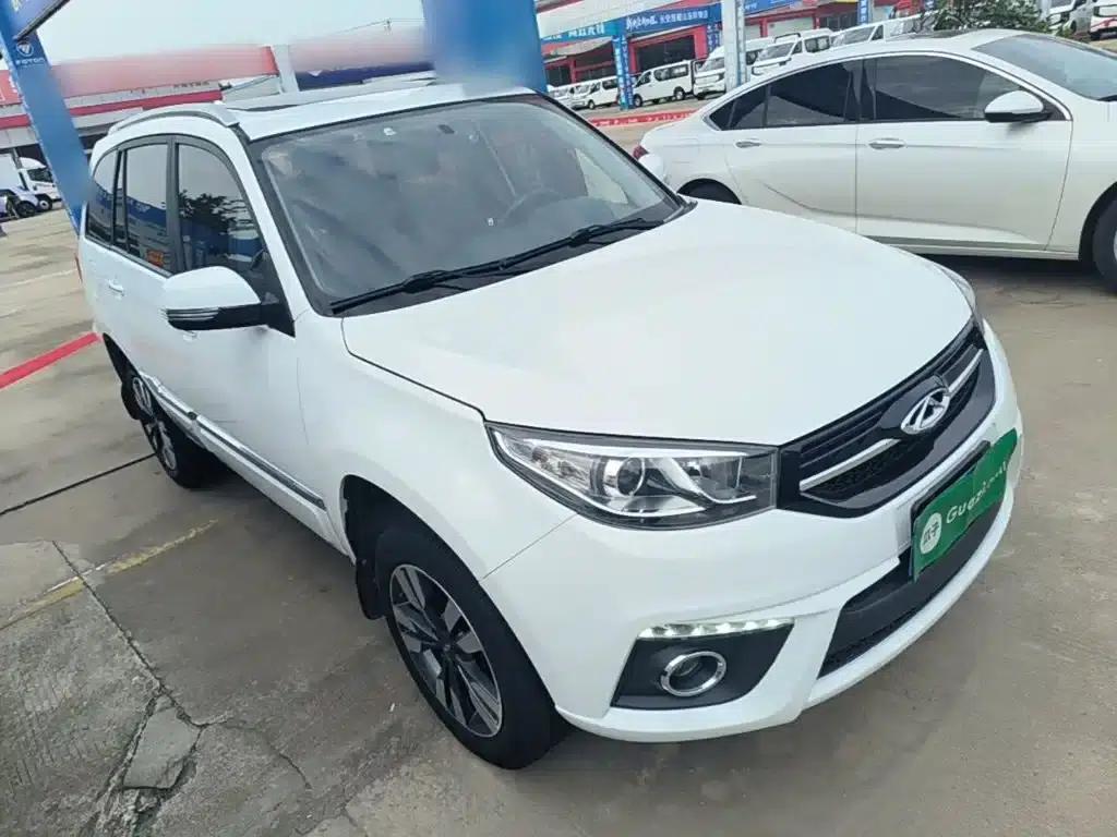 Chery Tiggo 3 2016 1.6L CVT Smart Edition — миниатюра 4