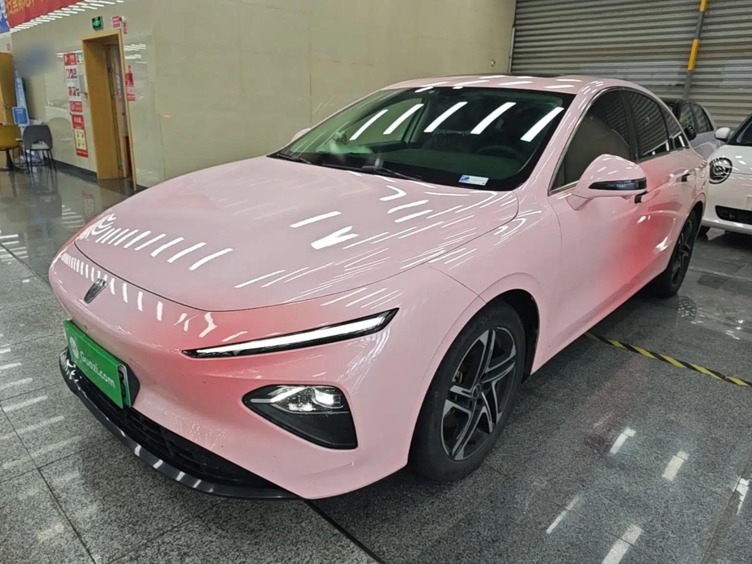 Roewe D7 2024 EV 510km Travel Edition — миниатюра 1