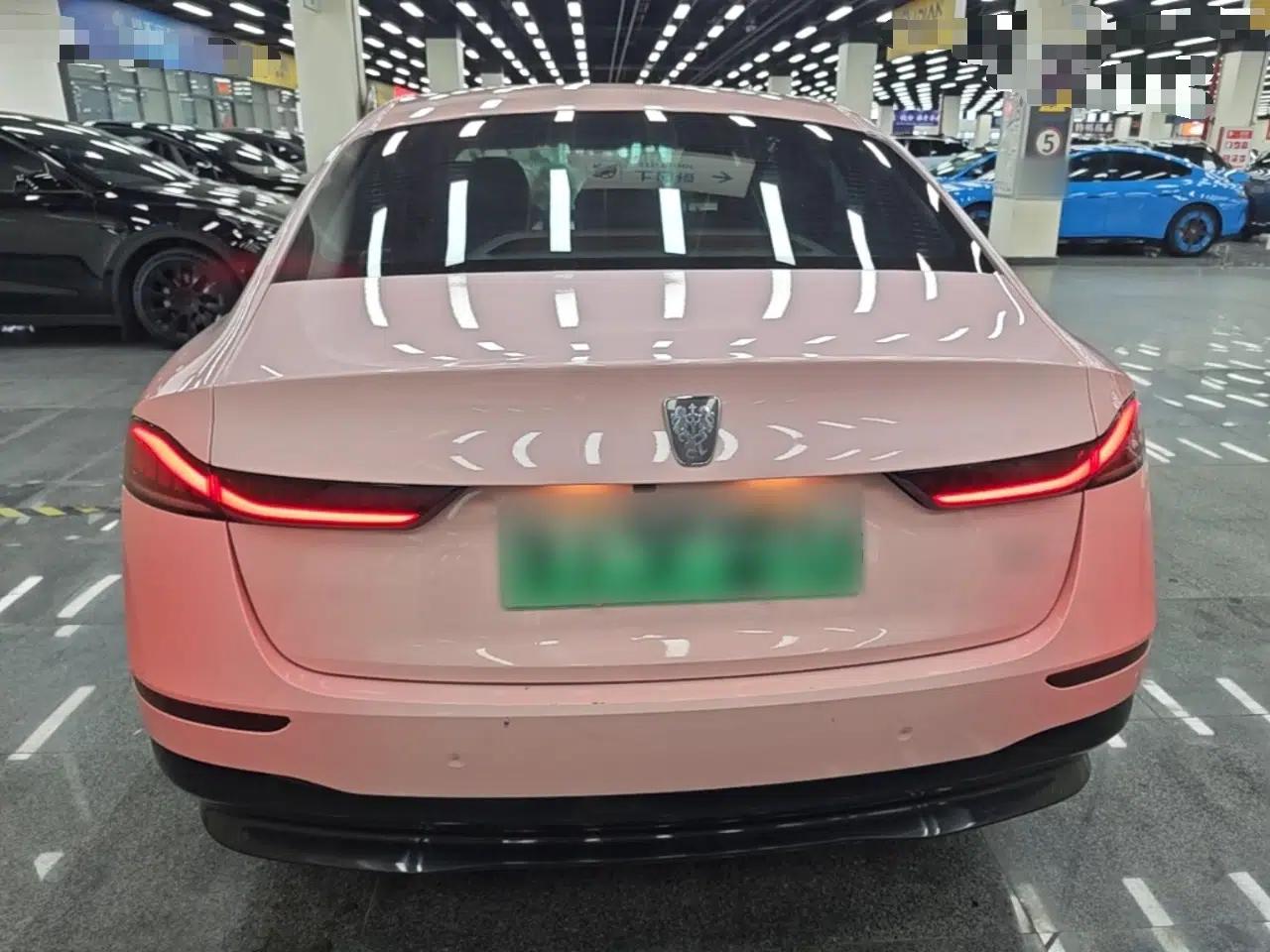 Roewe D7 2024 EV 510km Travel Edition — миниатюра 5