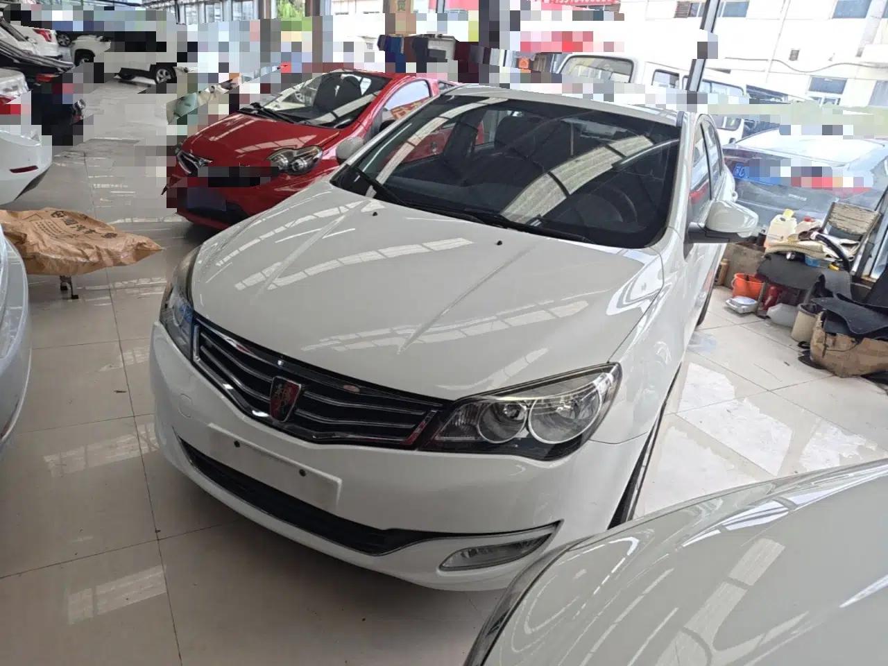 Roewe 350 2014 1.5L Manual Swift Edition — миниатюра 1