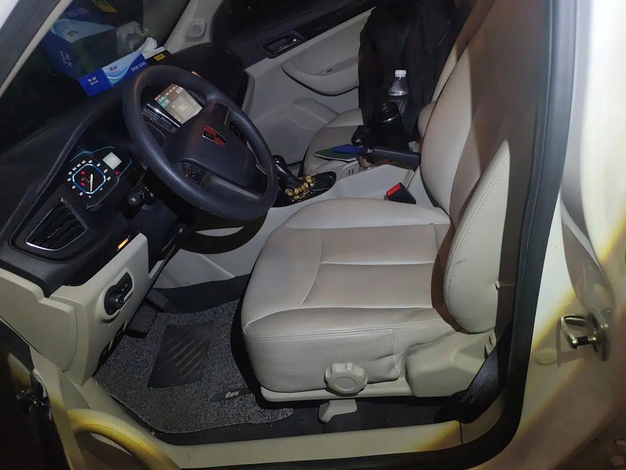 Roewe 360 2015 1.5L Automatic Luxury Edition — миниатюра 15