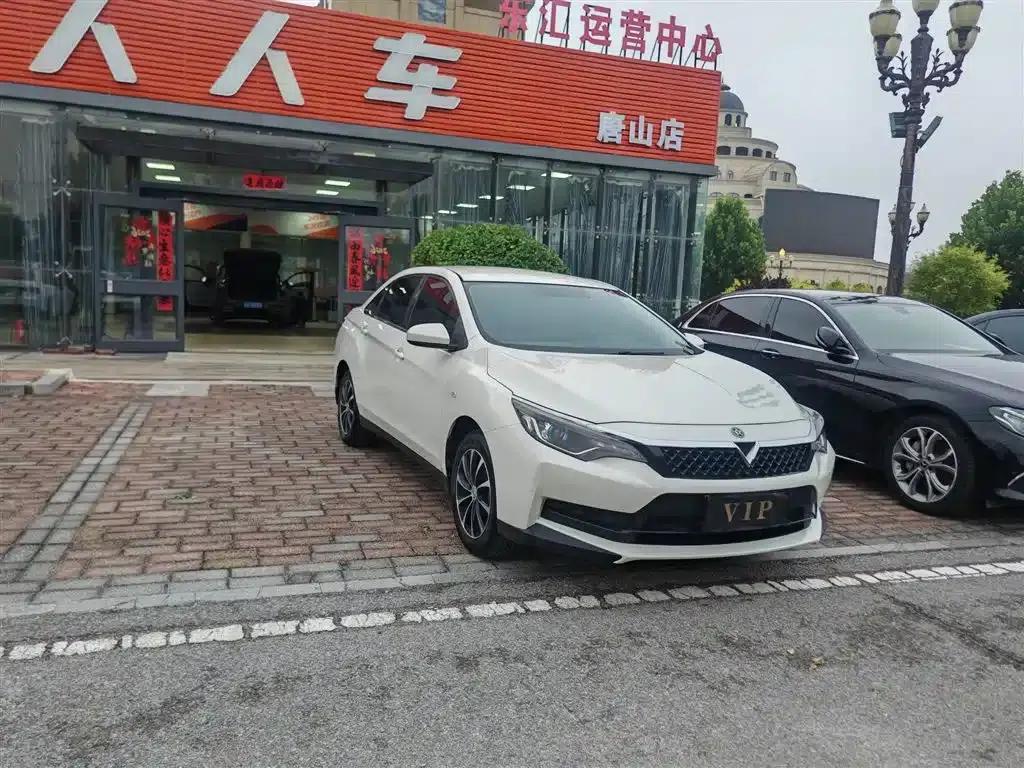 Venucia D60 2021 1.6L Entry Manual Comfort Edition — миниатюра 3