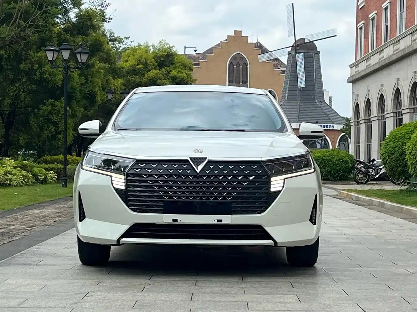 Venucia D60 2021 PLUS 1.6L XL CVT Elite Edition — миниатюра 2