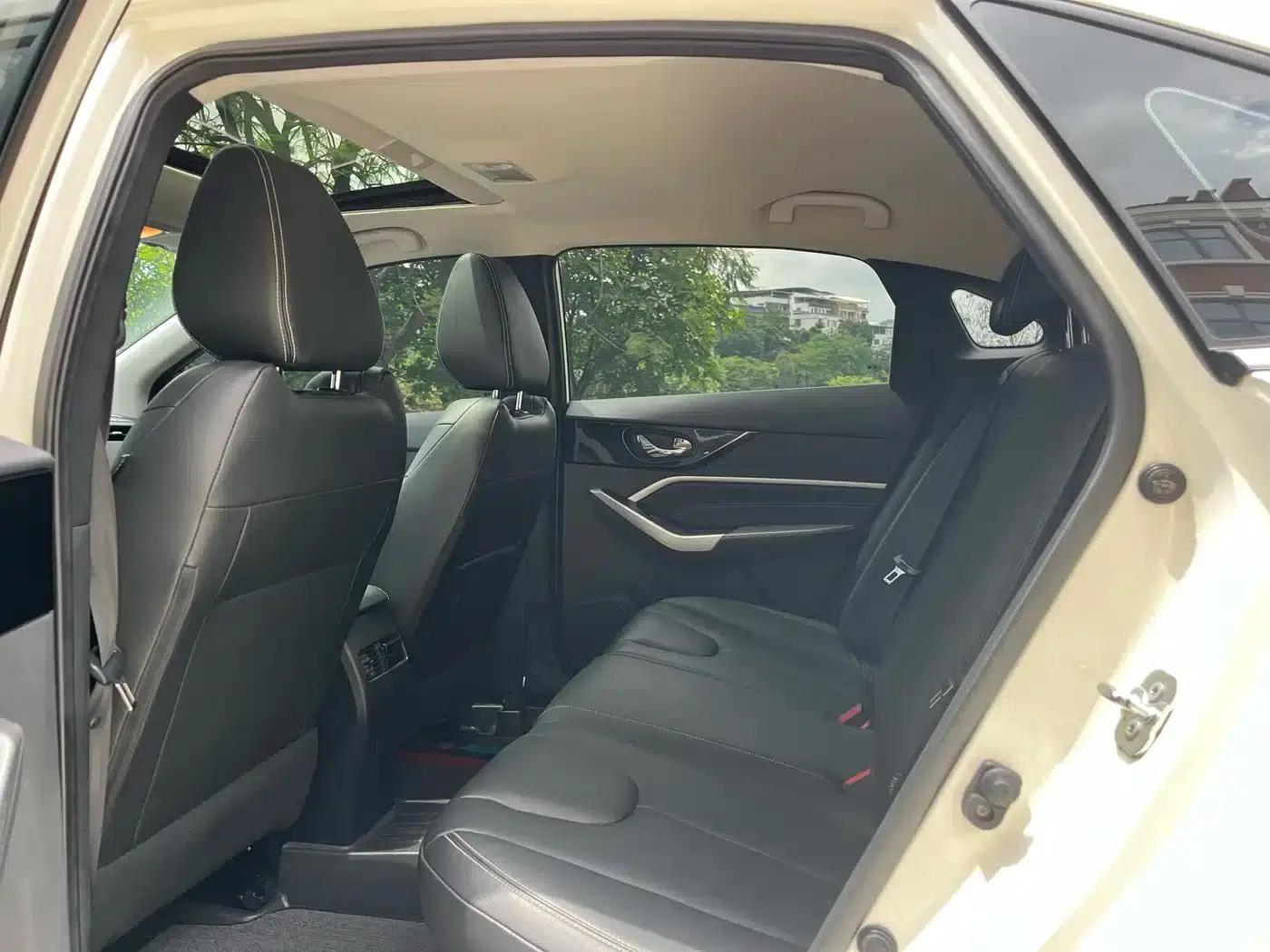 Venucia D60 2021 PLUS 1.6L XL CVT Elite Edition — миниатюра 6