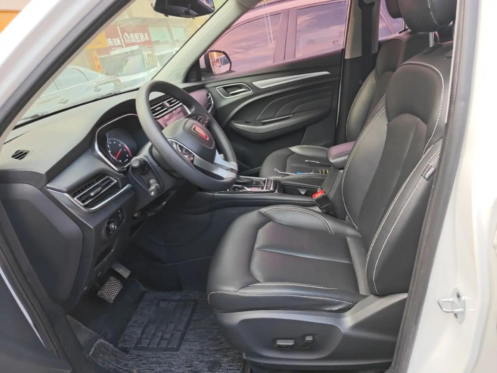 Roewe RX3 2018 18T Automatic Flagship Model — миниатюра 17