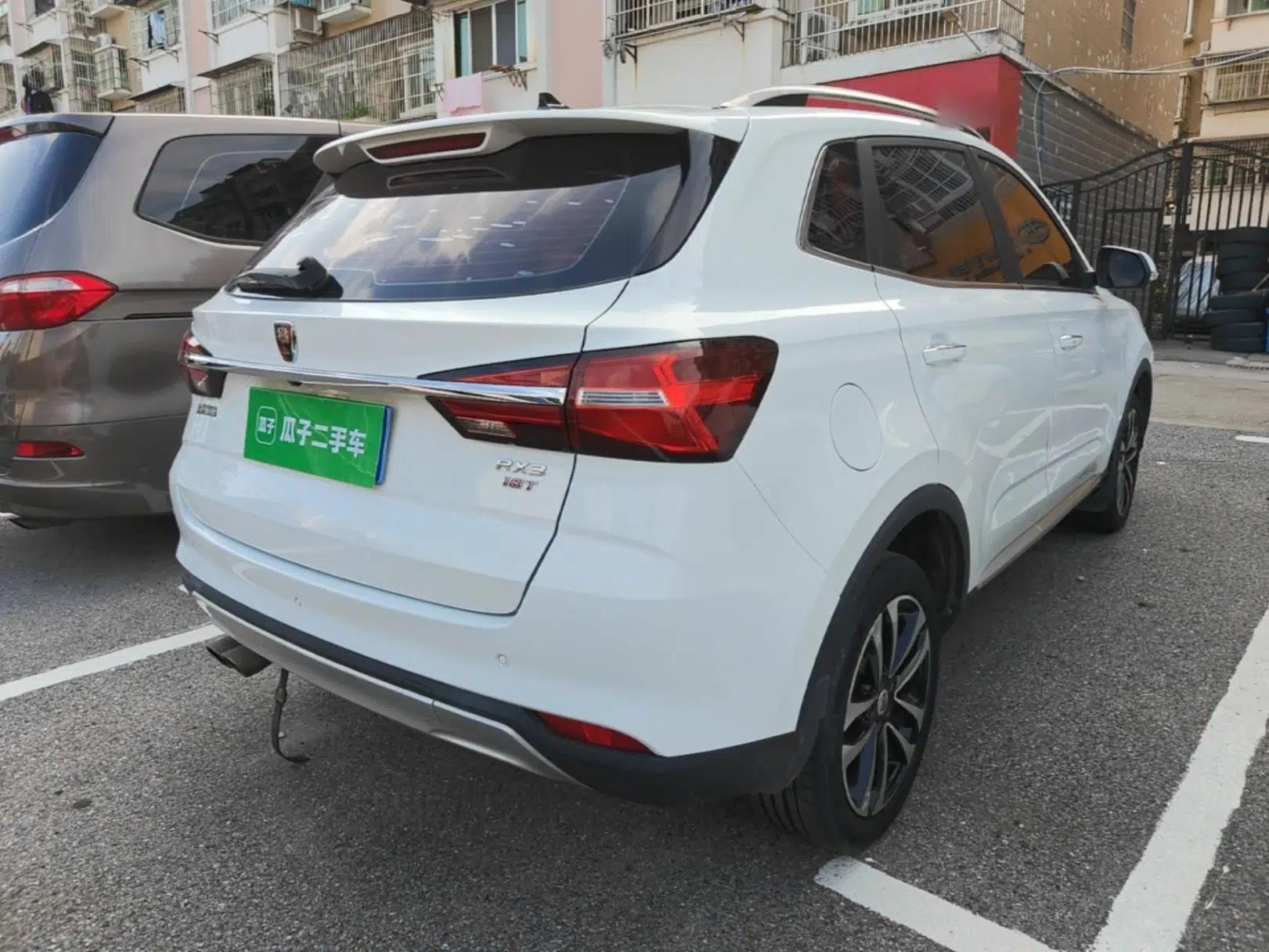 Roewe RX3 2018 18T Automatic Flagship Model — миниатюра 6