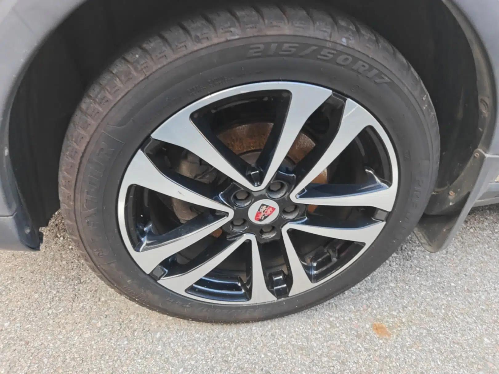 Roewe RX3 2018 18T Automatic Flagship Model — миниатюра 10