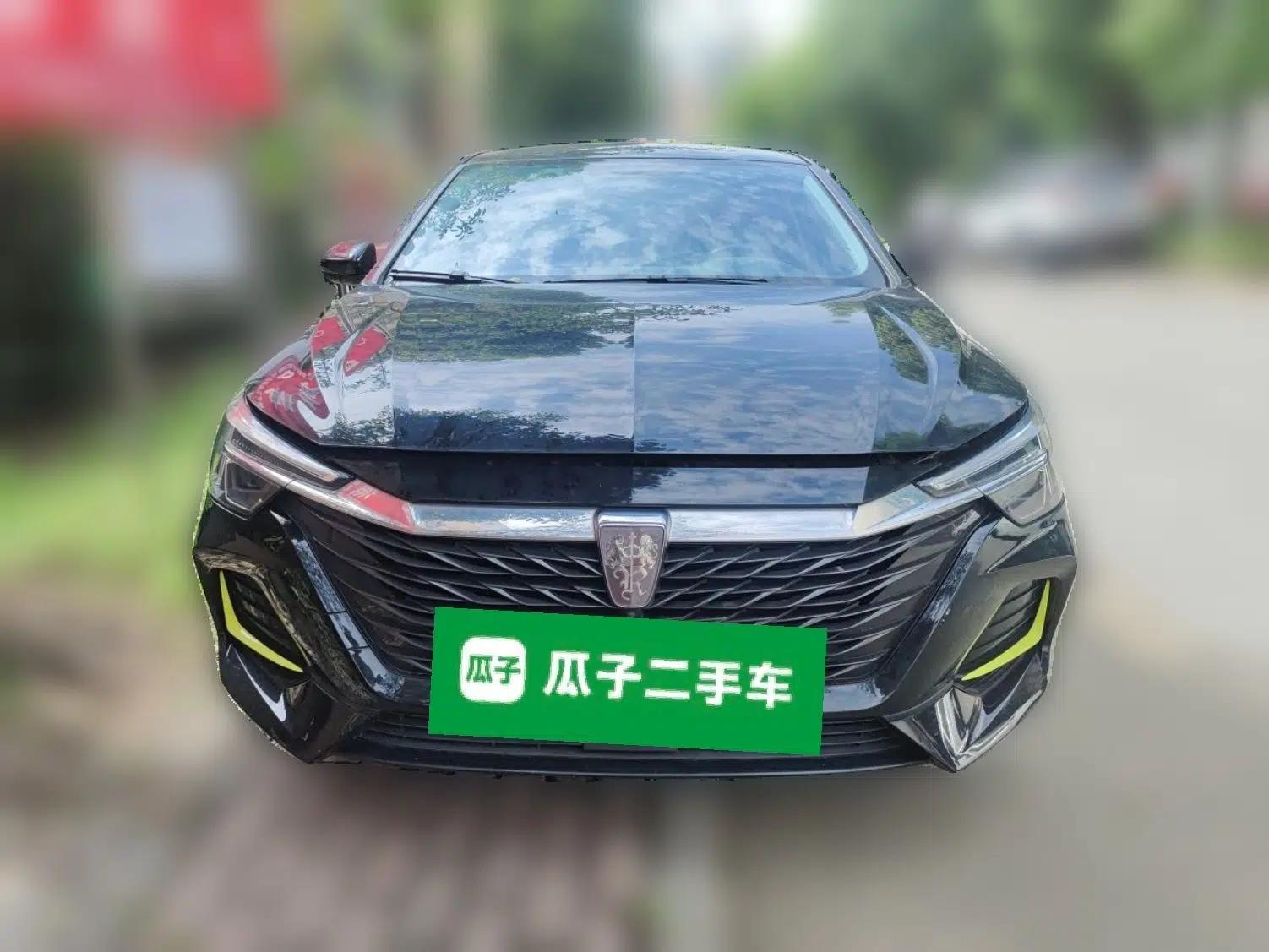 Roewe i6 MAX New Energy 2020 1.5T PHEV Cool & Stylish Skyroof Edition — миниатюра 2