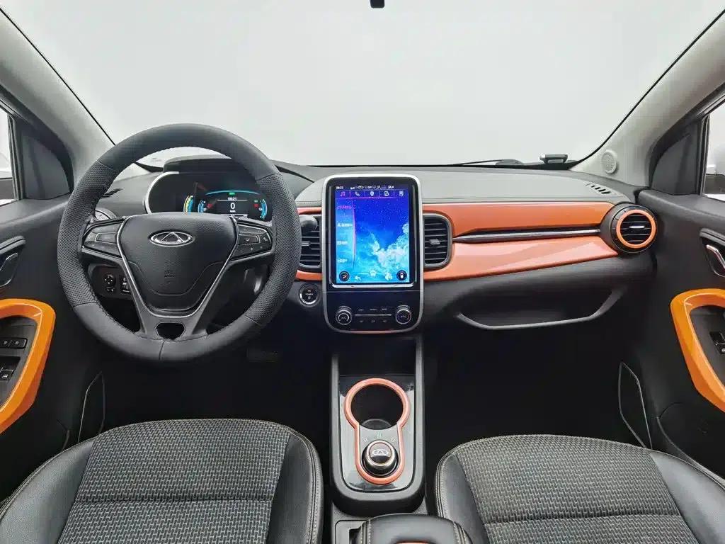 Little Ant 2019 4-seater Smart Edition 35kWh — миниатюра 5