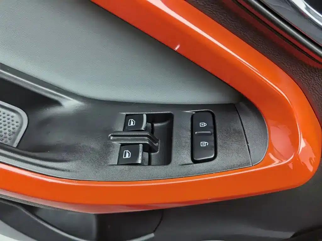 Little Ant 2019 4-seater Smart Edition 35kWh — миниатюра 9