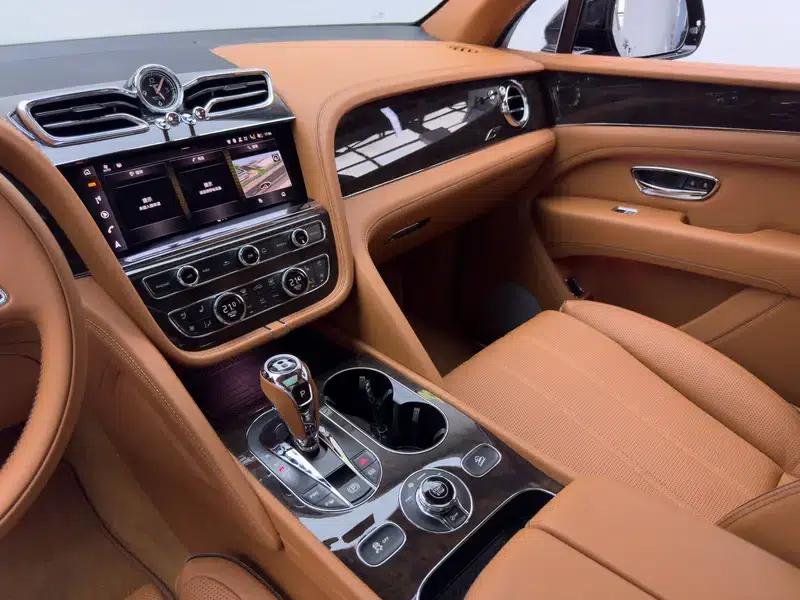 Bentayga 2022 4.0T V8 S — миниатюра 19