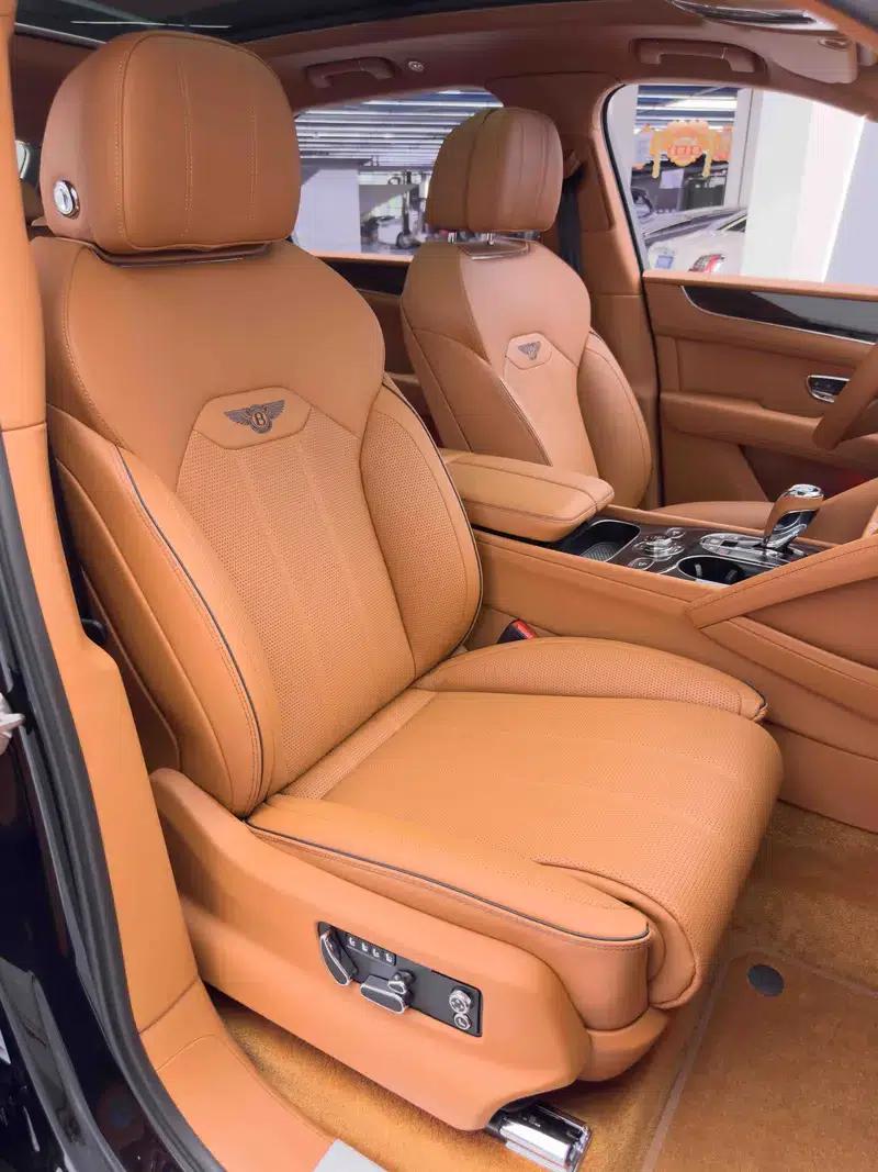 Bentayga 2022 4.0T V8 S — миниатюра 22