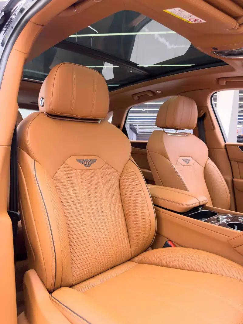 Bentayga 2022 4.0T V8 S — миниатюра 8